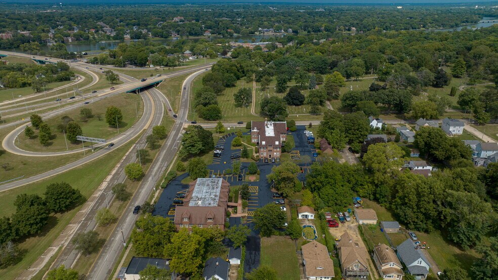 More Photos Of , Rockford Office For Sale