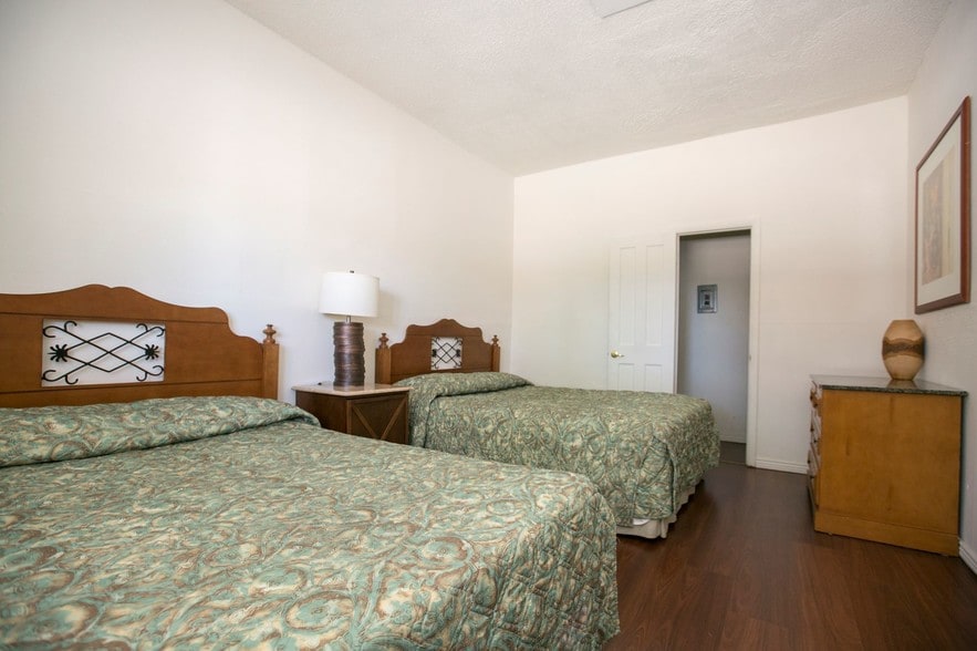 More Photos Of 409 S Montezuma St, Prescott Hotel For Sale