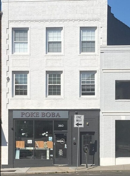 Primary Photo Of 360 Greenwich Ave, Greenwich Office For Lease