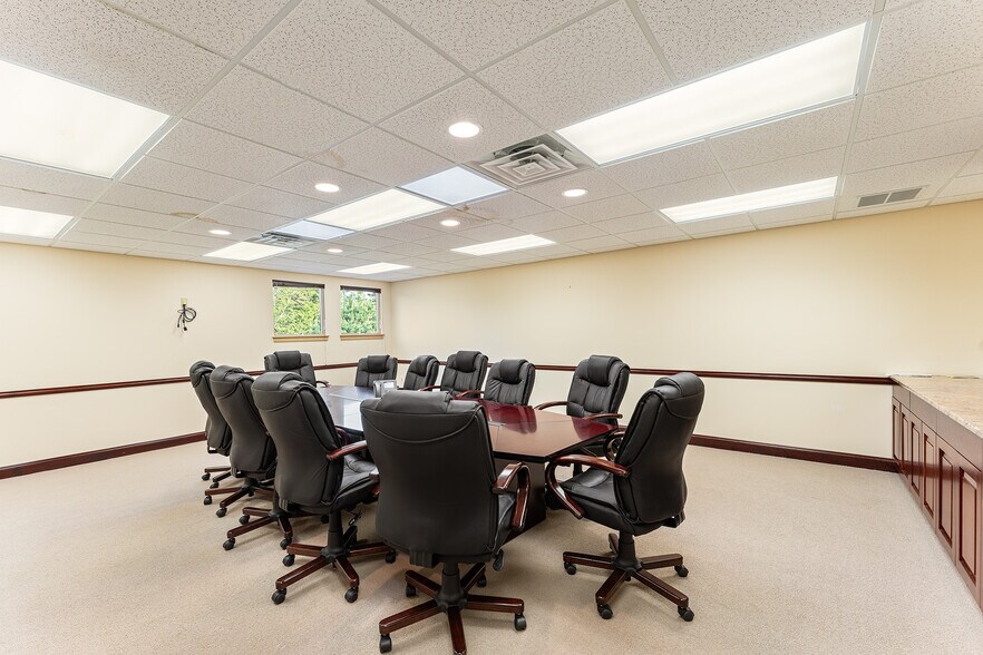 More Photos Of 1206 W Sherman Ave, Vineland Medical For Sale