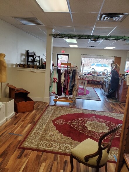 More Photos Of 1303-1313 Gold Star Hwy, Groton Storefront Retail Office For Sale