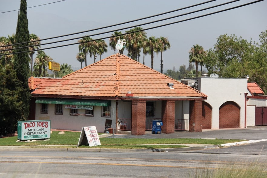 More Photos Of 1405 E Washington St, Colton Restaurant For Sale