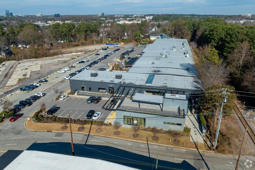 More Photos Of 2020 Progress Ct, Raleigh Office For Lease