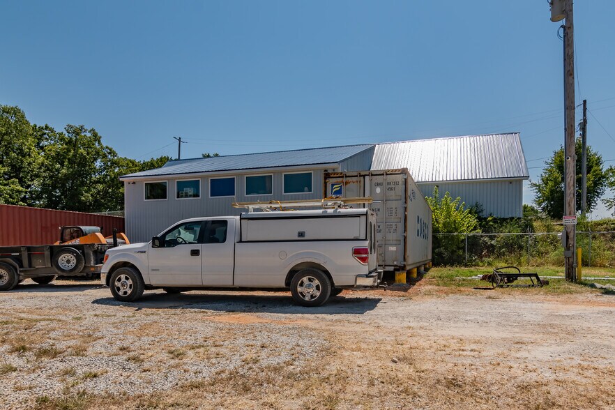 More Photos Of 23371 Old Highway 160, Reeds Spring Restaurant For Sale
