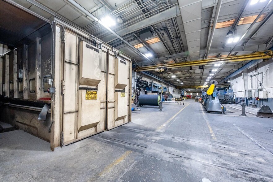 More Photos Of 521 Langley Ave, Saint Joseph Industrial For Sale