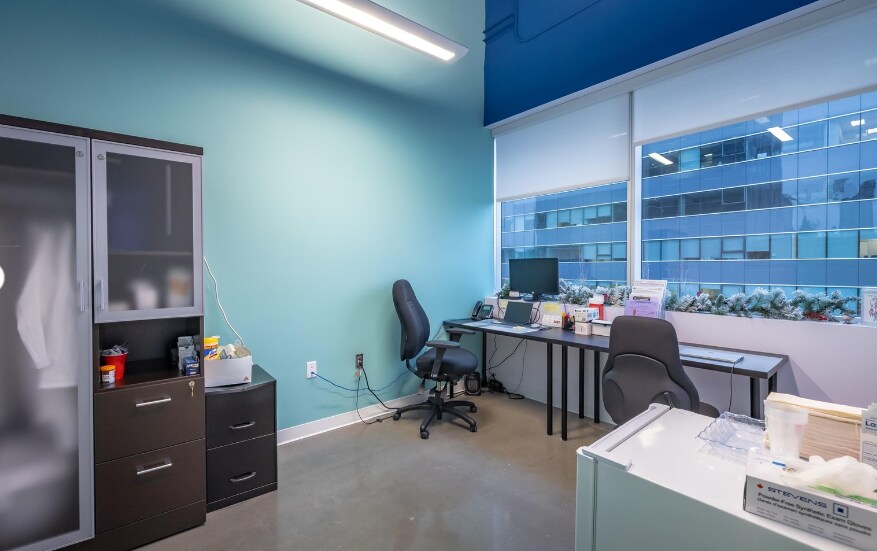 More Photos Of 9639 137A St, Surrey Office For Sale