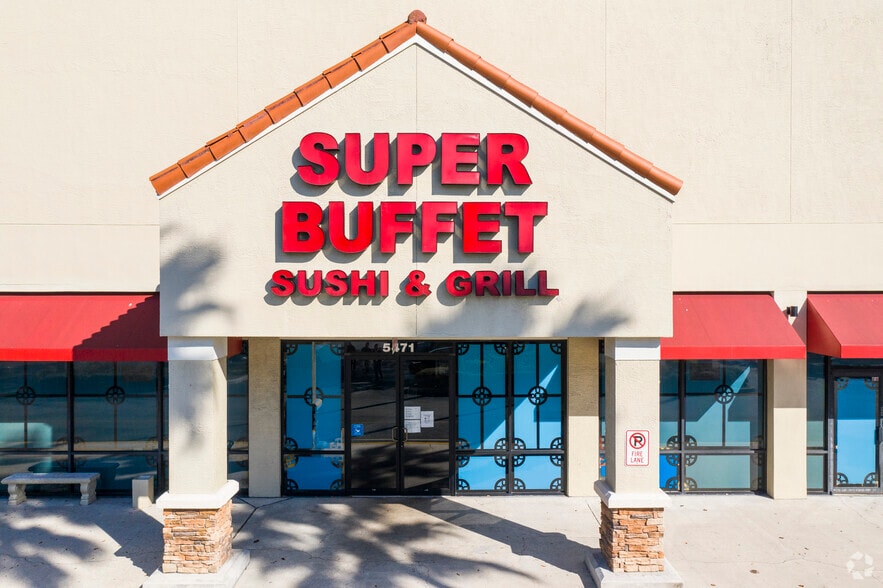 More Photos Of 5301-5553 Fruitville Rd, Sarasota Unknown For Lease