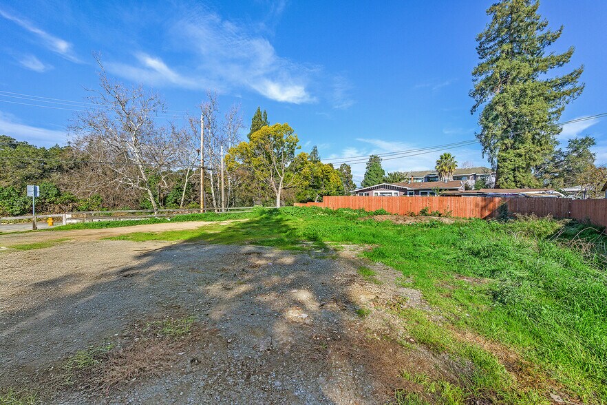 More Photos Of 1289 Russell Way, Hayward Land For Sale