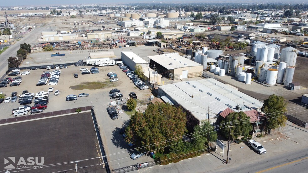 More Photos Of 3912 Gilmore Ave, Bakersfield Warehouse For Lease