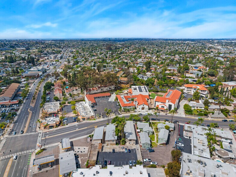 Primary Photo Of 7940 La Mesa Blvd, La Mesa Office For Lease