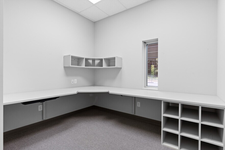 More Photos Of 12820 Dayton Pike, Soddy Daisy Medical For Sale