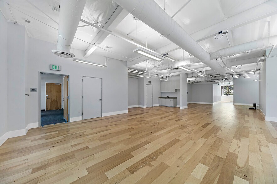 More Photos Of 9205 Research Dr, Irvine Loft Creative Space For Sale
