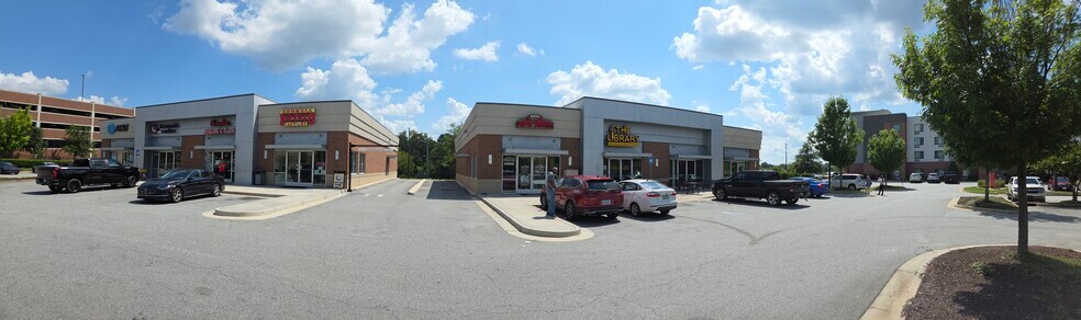 More Photos Of 1530 Mercer University Dr, Macon-Bibb Storefront Retail Office For Lease