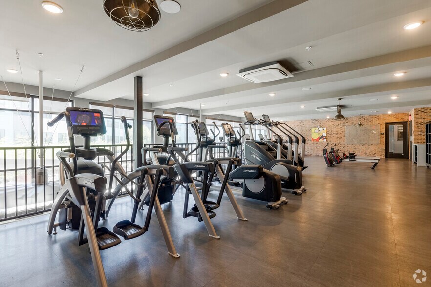 More Photos Of 1201 E Apache Blvd, Tempe Apartments For Lease