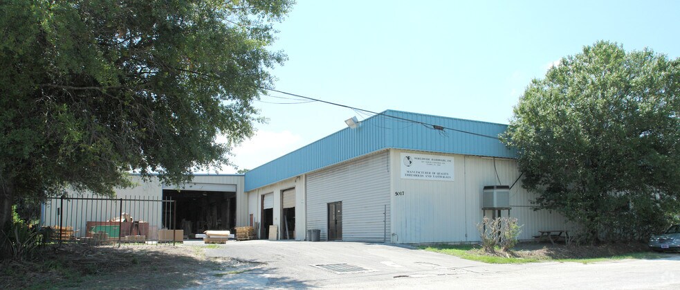 Primary Photo Of 5017 N Coolidge Dr, Tampa Warehouse For Lease