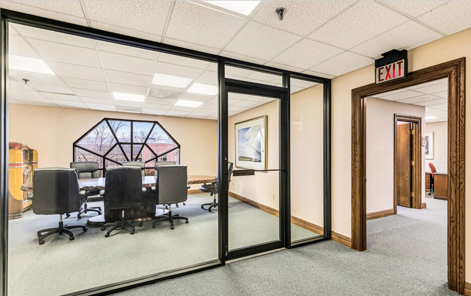 More Photos Of 10 Allen St, Toms River Office For Lease