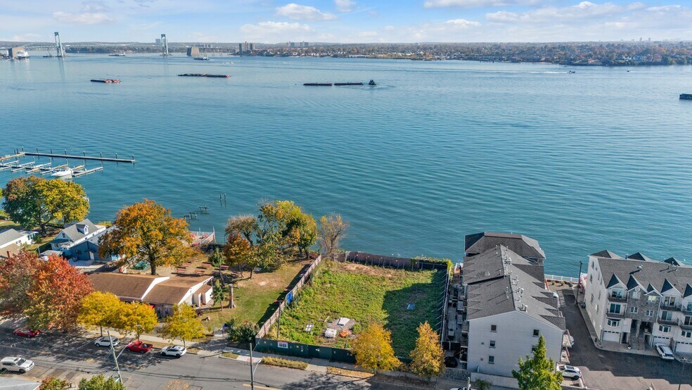 More Photos Of 2670 Schurz Avenue, Bronx Land For Sale