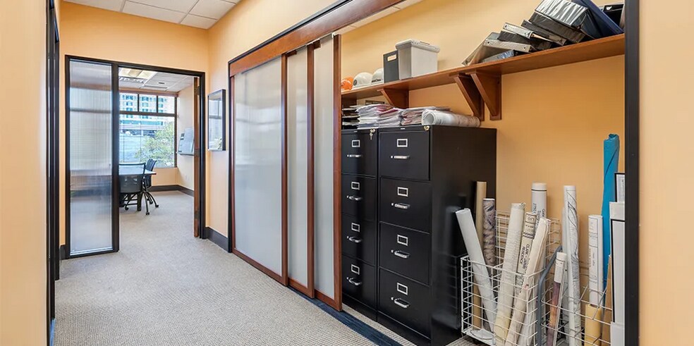 More Photos Of 420 W Main St, Boise Office For Lease