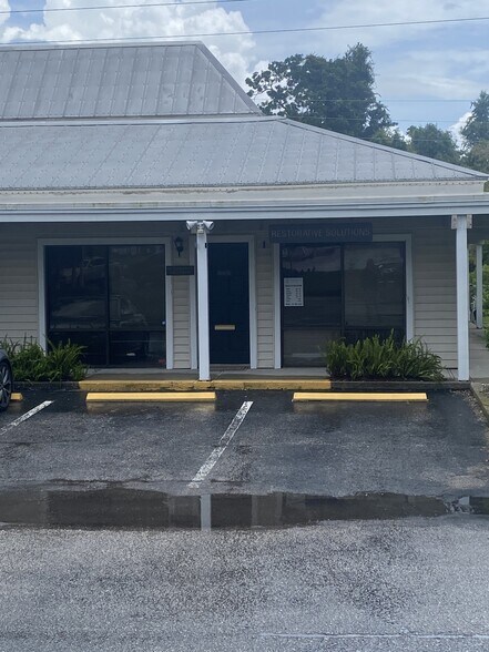More Photos Of 2595 Tampa Rd, Palm Harbor Office For Lease