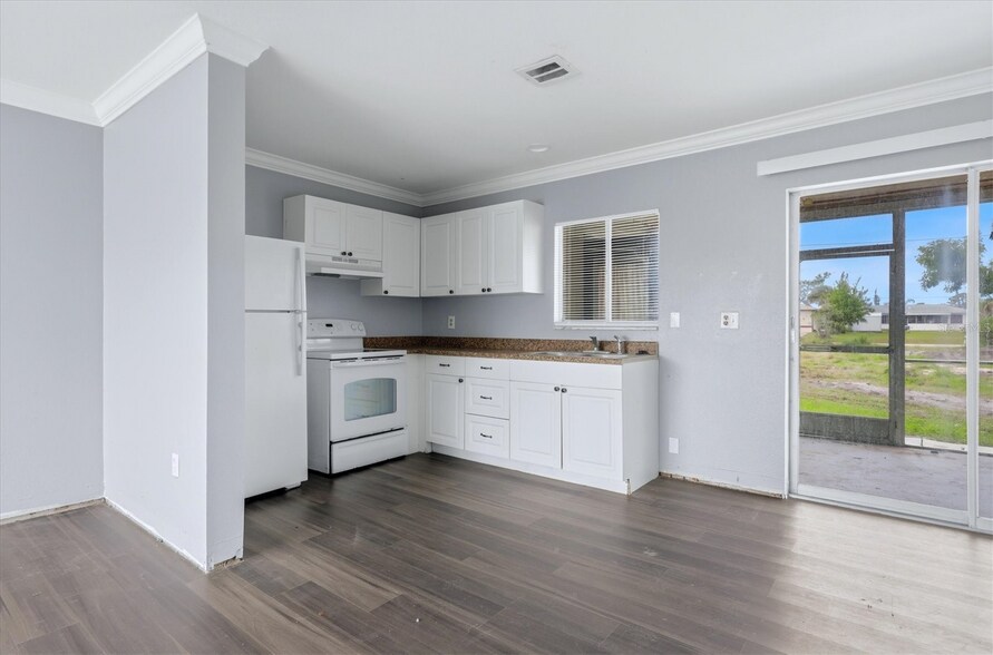 More Photos Of 300 San Lorenzo Ave, North Port Apartments For Sale