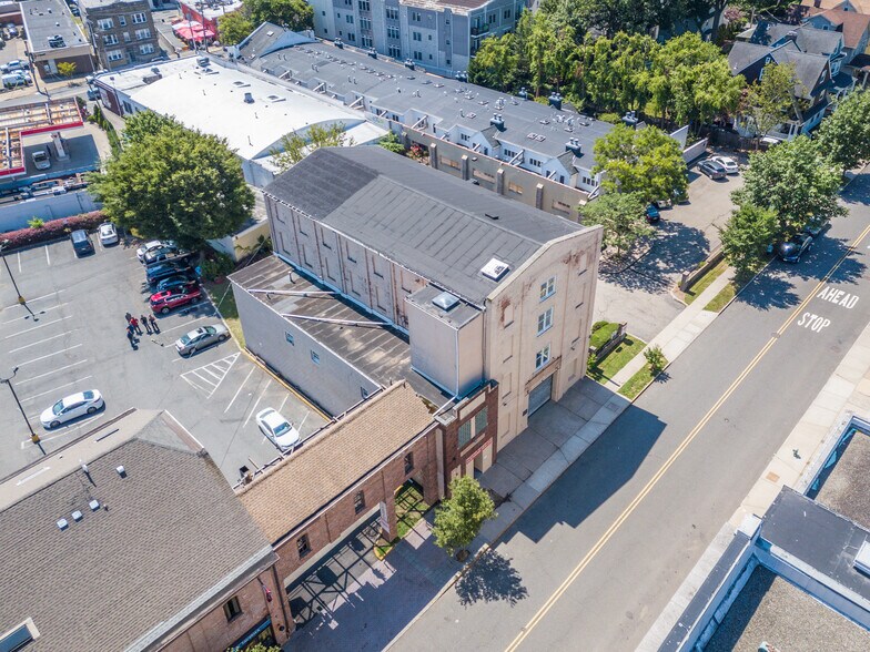 More Photos Of 6-8 Gates Ave, Montclair Office For Lease