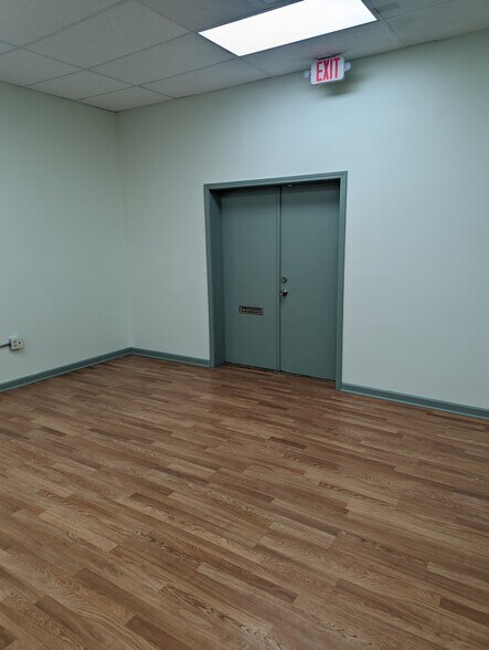 More Photos Of 5190 Navy Rd, Millington Coworking Space