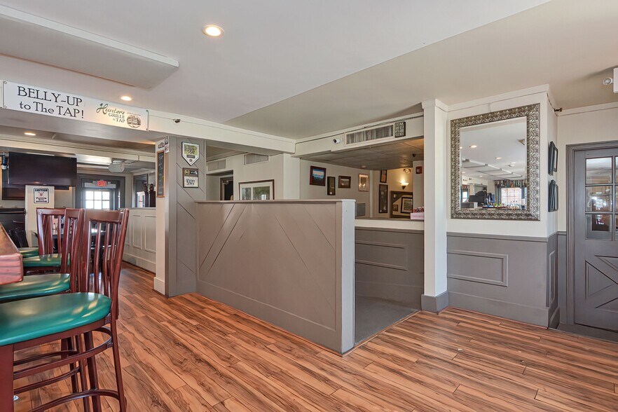 More Photos Of 25 Grafton, Grafton Restaurant For Sale