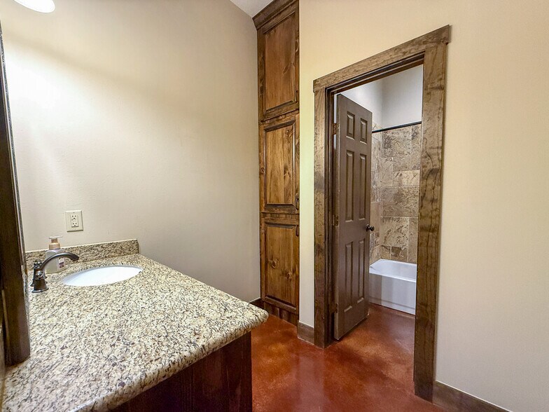 More Photos Of 1682 FM 980 Rd, Huntsville Land For Sale