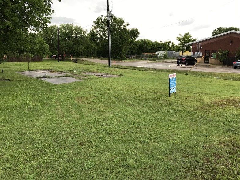 More Photos Of 302 E Parsons St, Manor Land For Sale