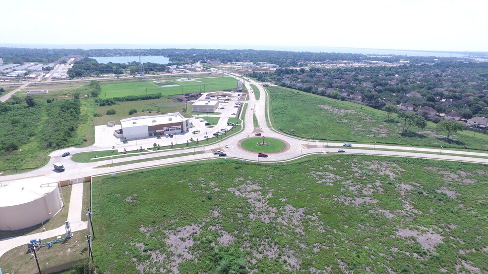 More Photos Of TX-146 & Repsdorph Rd, Seabrook Land For Sale