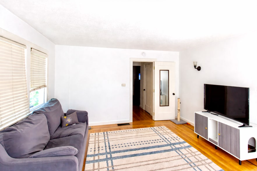 More Photos Of 926 Georgia St, Vallejo Apartments For Sale