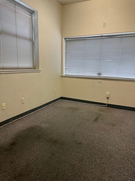 More Photos Of 5055 Pacific St, Rocklin Freestanding For Lease