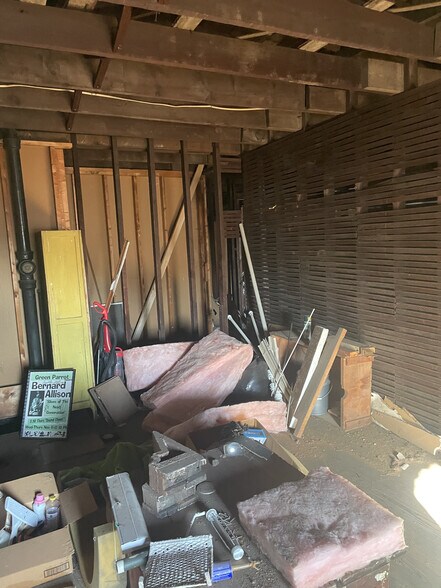 More Photos Of 900 N 2nd St, Saint Charles Storefront Retail Residential For Sale