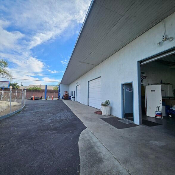 More Photos Of 402 Fleetwood Pl, Glendora Industrial For Sale