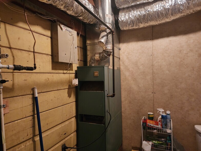 More Photos Of 302 E Fremont St, Tombstone Freestanding For Sale