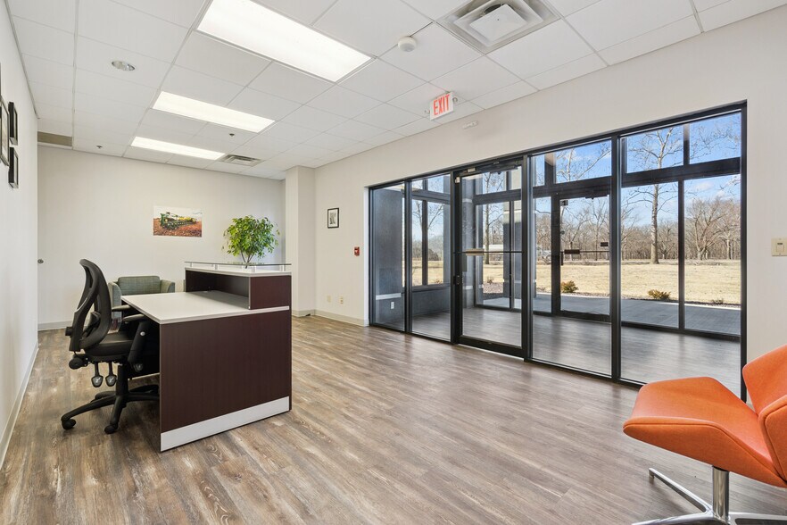 More Photos Of 2068 303rd Ave, Fort Madison Manufacturing For Lease