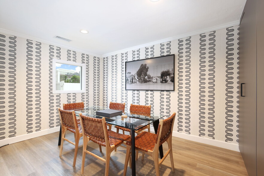 More Photos Of 201 Marine Ave, Newport Beach Office For Sale