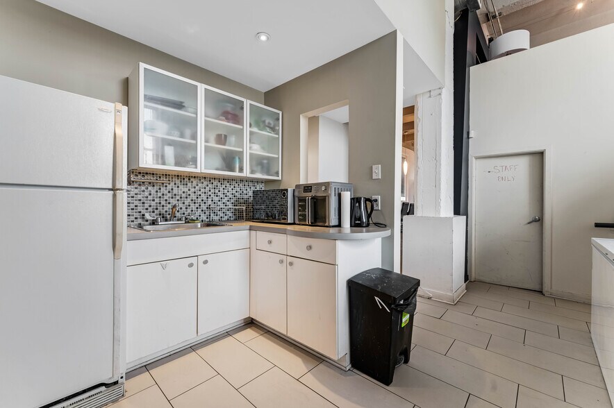 More Photos Of 43-45 Eccles St, Ottawa Office For Sale