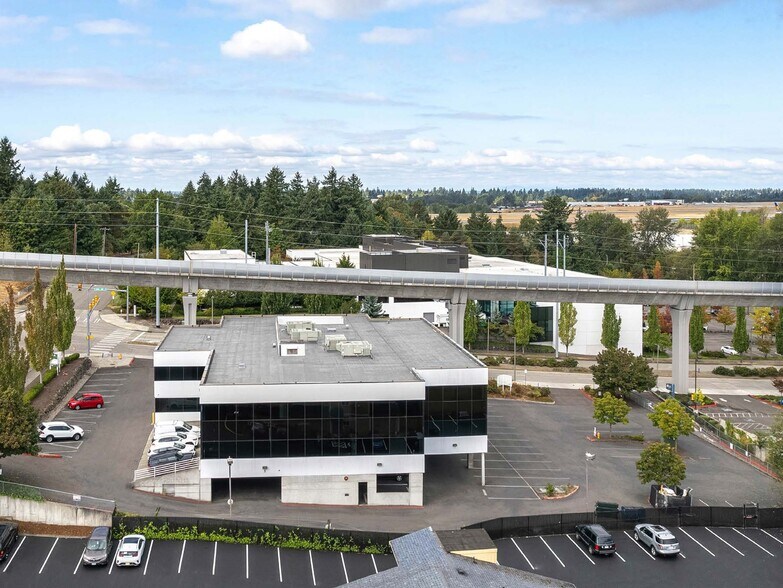 More Photos Of 2800 S 192nd St, Seatac Office For Sale