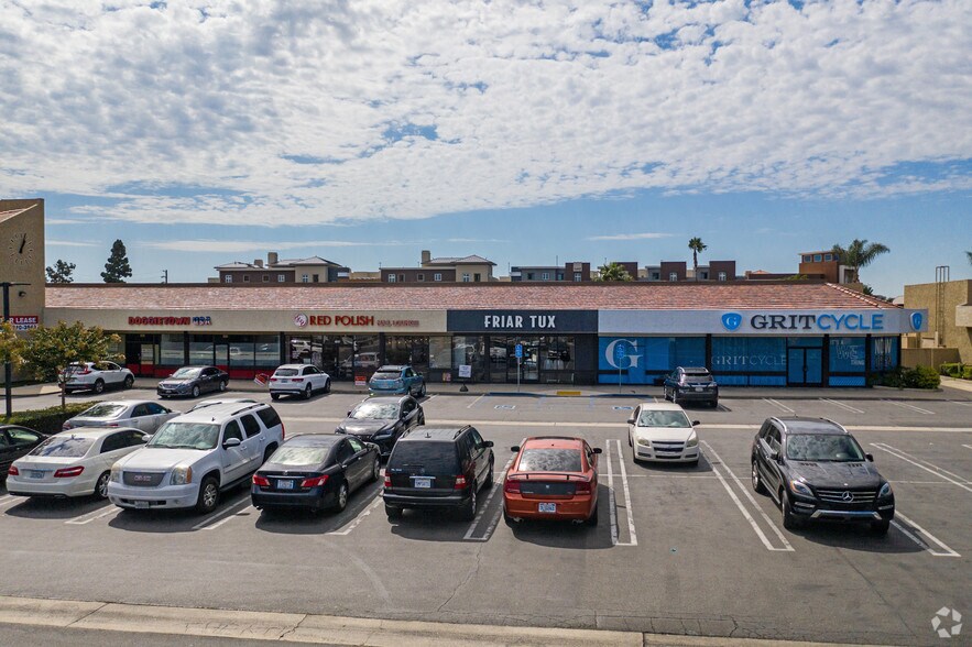 More Photos Of 7454-7470 Edinger Ave, Huntington Beach Unknown For Lease