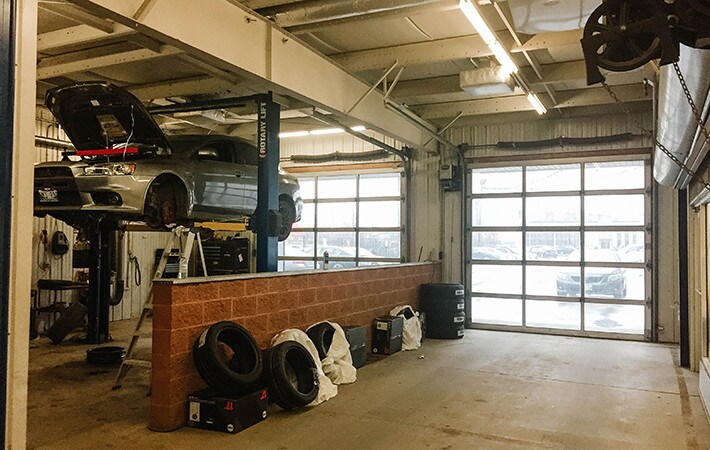 More Photos Of 810 Regent Ave W, Winnipeg Auto Dealership For Sale