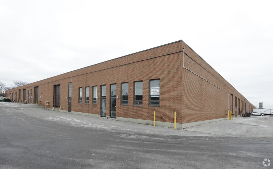 More Photos Of 250 Rayette Rd, Concord Warehouse For Lease