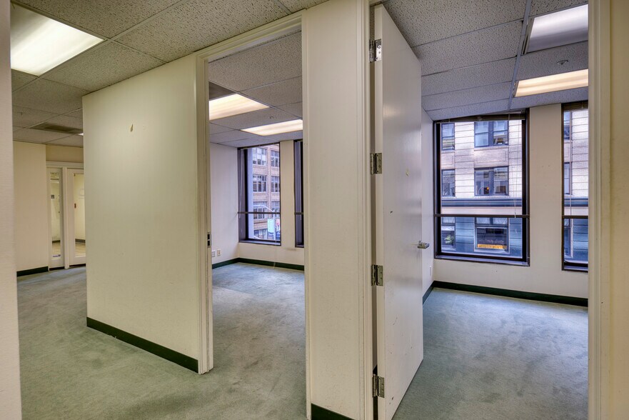 More Photos Of 200-216 Pine St, San Francisco Office For Sale