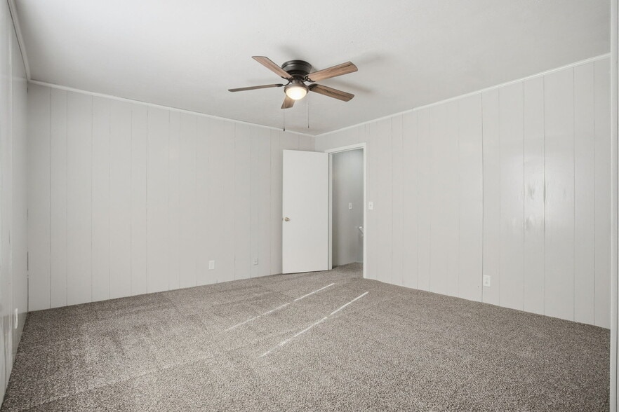 More Photos Of , Portland Multifamily For Sale