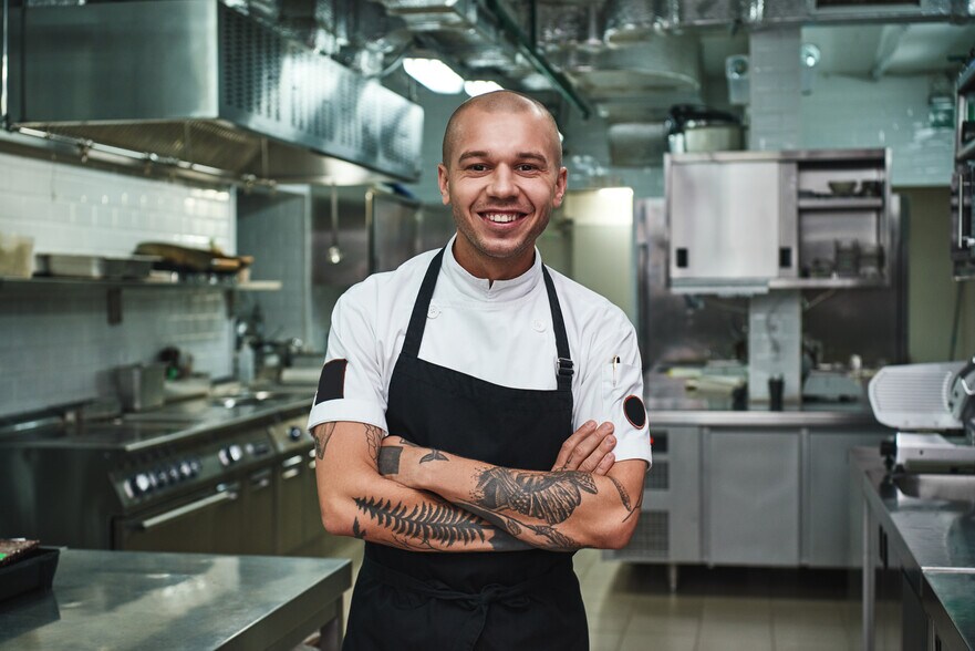 More Photos Of 427 Lombrano St, San Antonio Manufacturing For Lease