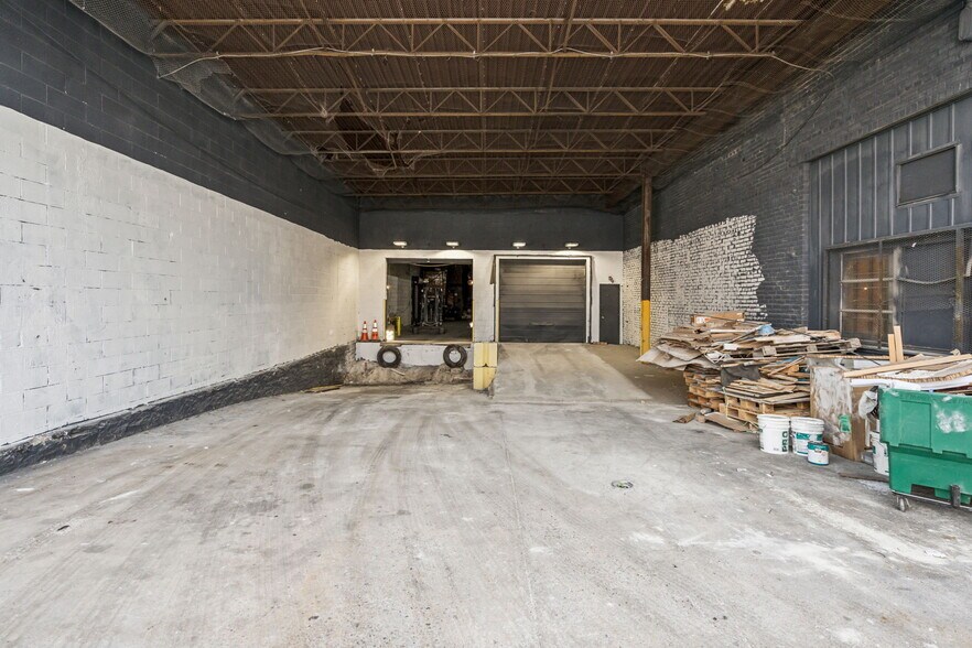 More Photos Of 2901 N 18th St, Philadelphia Warehouse For Sale