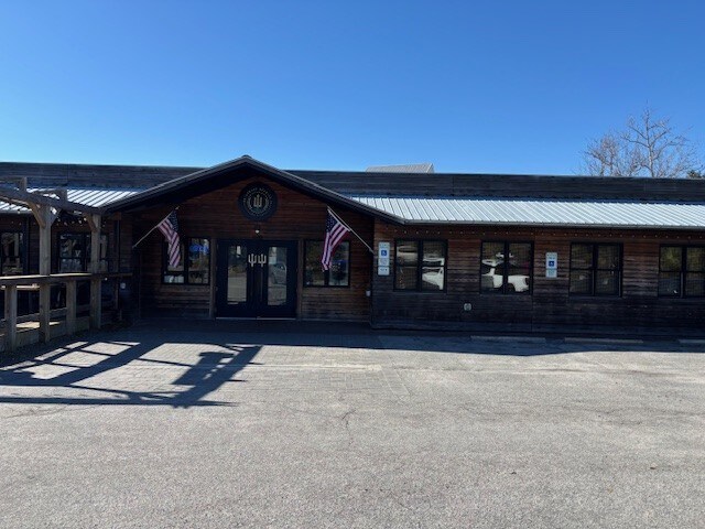 More Photos Of 1610 Pavilion Pl, Wilmington Restaurant For Lease