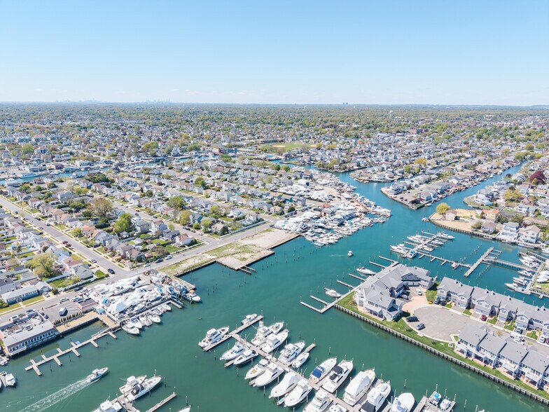 More Photos Of 55 Hudson Ave, Freeport Land For Sale
