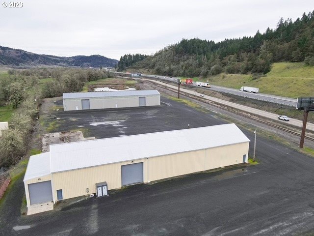 More Photos Of 121 Deady Crossing Rd, Sutherlin Warehouse For Sale