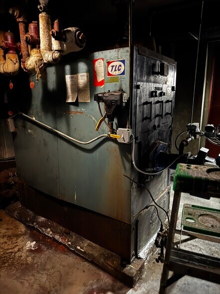 More Photos Of 11 Charter Oak Pl, Hartford Multifamily For Sale